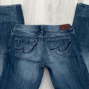 👖EXPRESS Stella Boot Cut Jeans